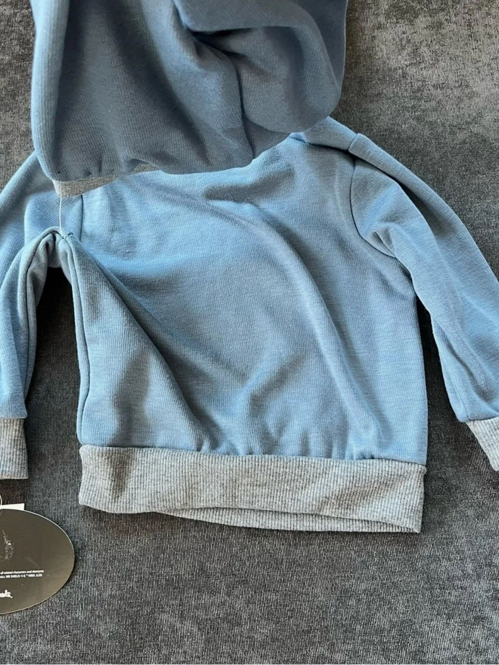 NWT Batman Hooded Sweater and Sweatpants Set Size 12 Months